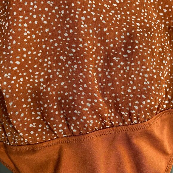 Abercrombie & Fitch Burnt Orange Polka Dot Chiffon Thong Bodysuit Size Small - Picture 11 of 11